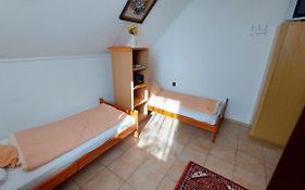 Malom Tavi Vendeghaz Tapolca